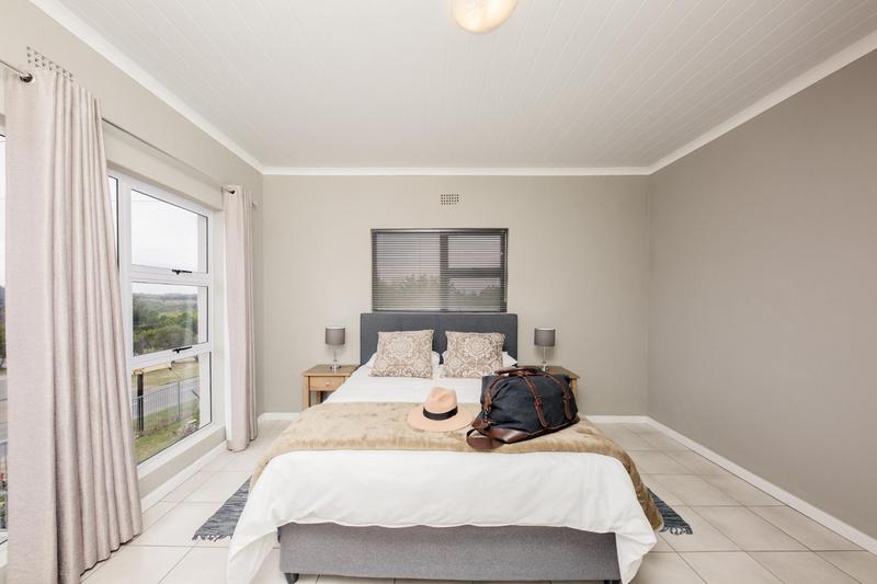 8 Bedroom Property for Sale in Grabouw Western Cape